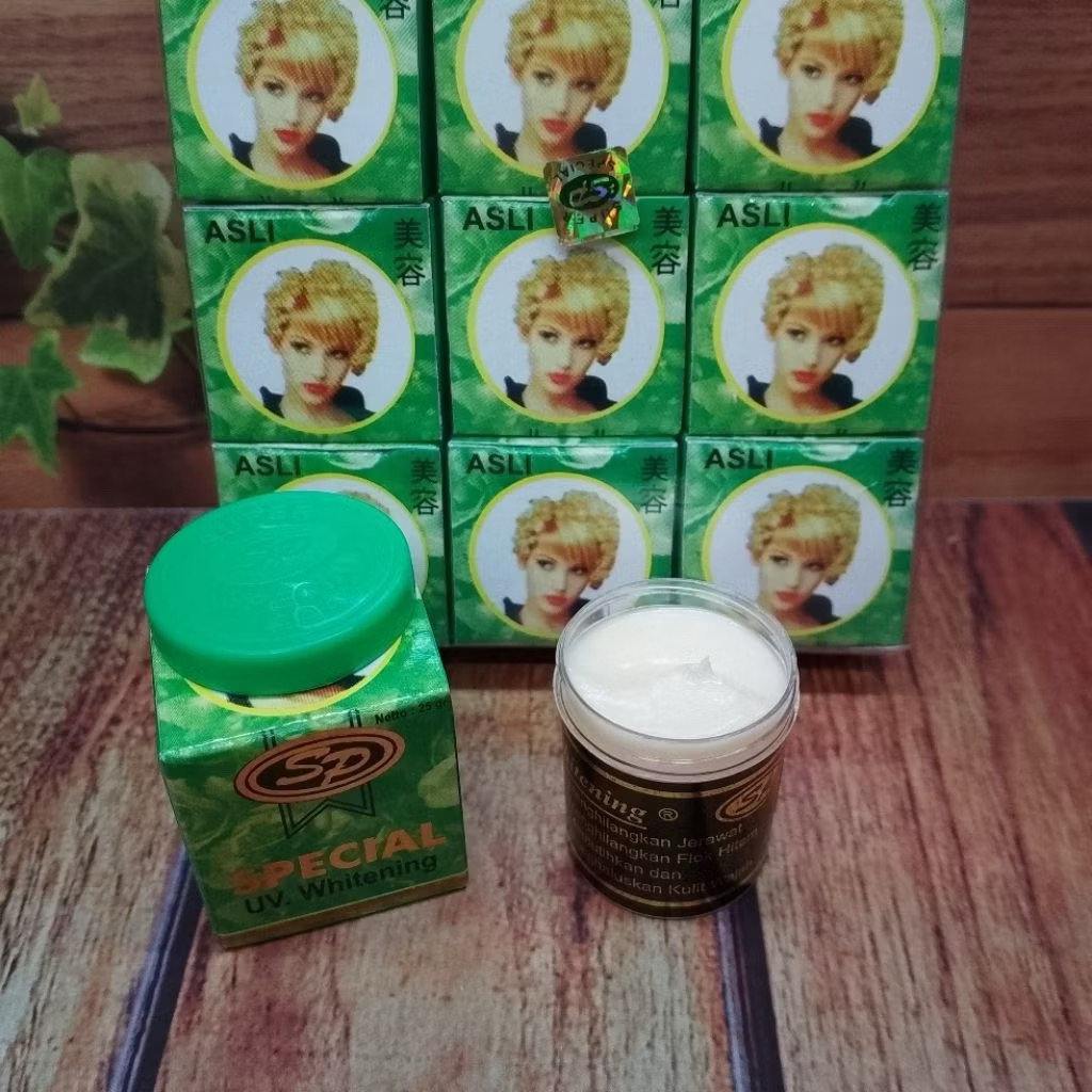 CREAM  SP Hijau HOLO ORIGINAL