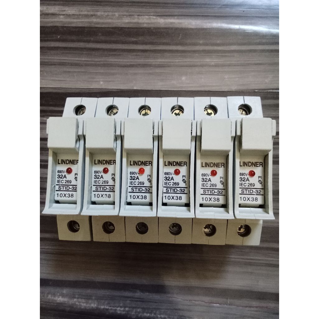 Din Rail mounting fuse horder with Lamp 1pas 32 A