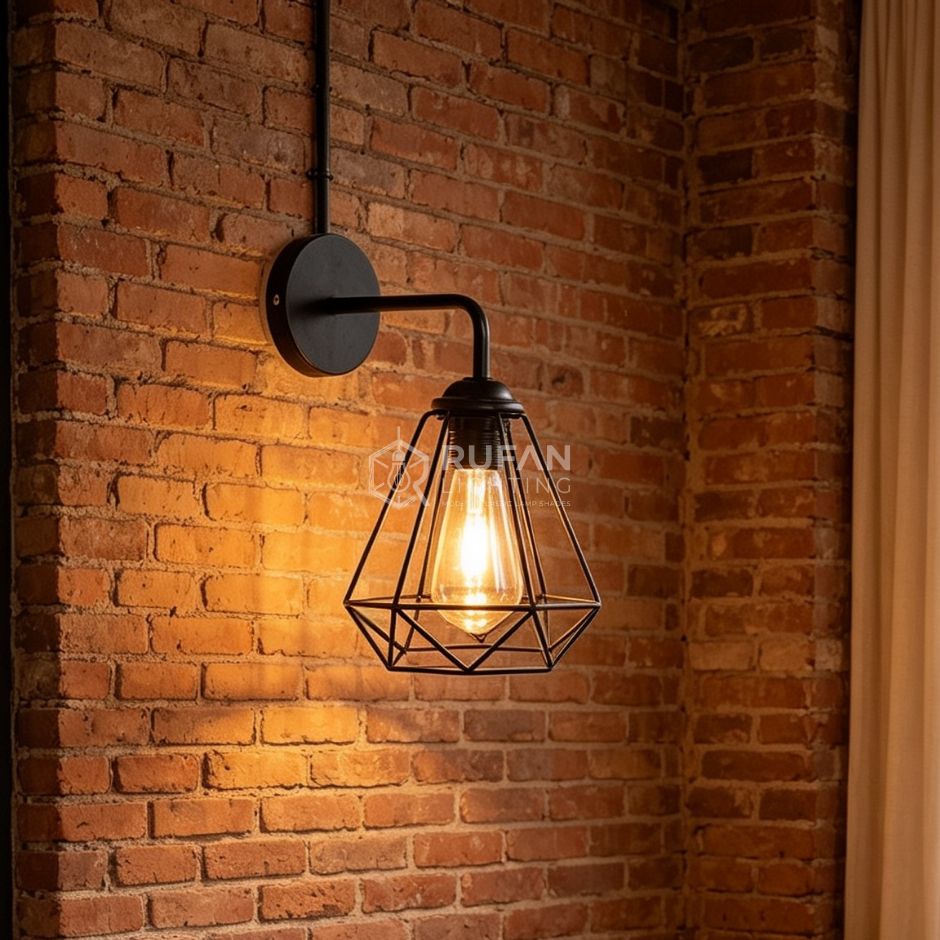 Lampu Tempel Dinding Industrial Minimalis Kap Diamond