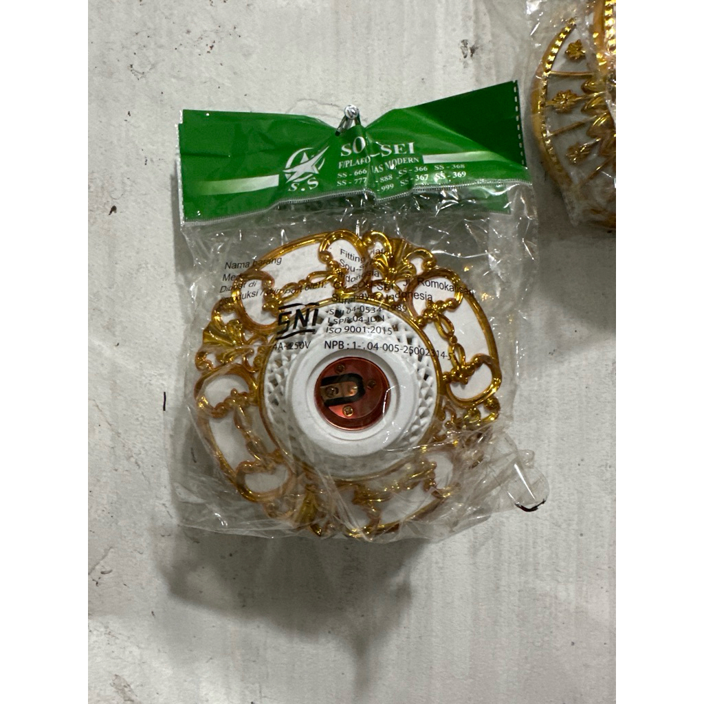 piting lampu ornamen lampu kecil