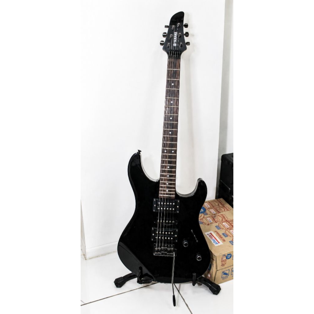 Yamaha RGX121Z original