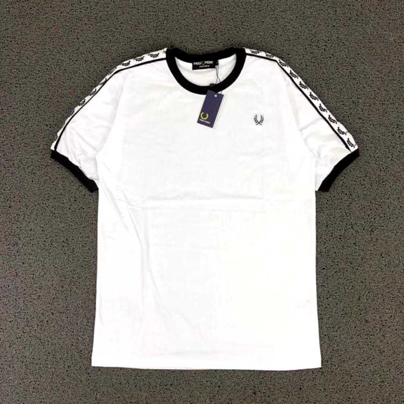 Tshirt Fred Perry List Pundak Logo Warna Putih Kaos Cowok Cewek Lengan Pendek Outfit Harian Kekinian