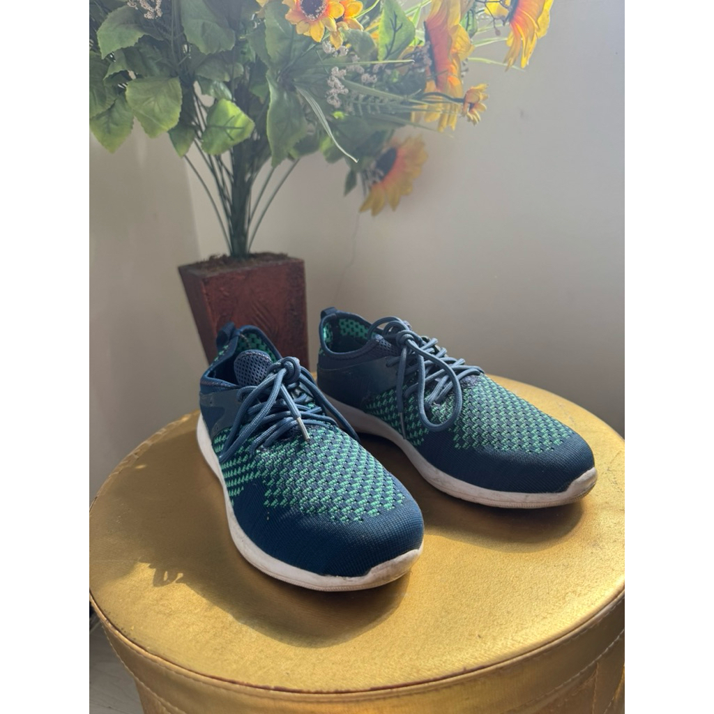 Sepatu Hush Puppies Knit Sneaker Original Size 37 Insol 23,5cm  Preloved/Second