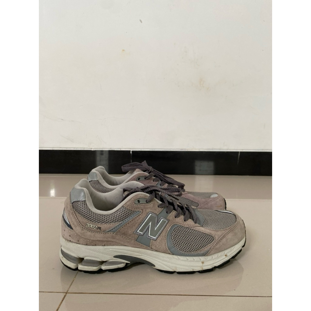New Balance 2002R Second Ori