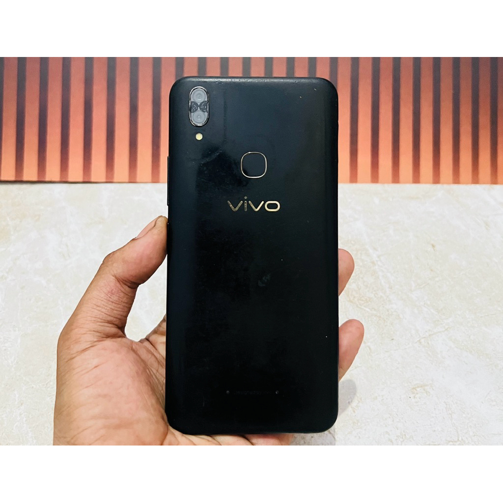 ViVO V9 Ram 4/64GB Resmi Second Original Berkualitas Bukan Refubish