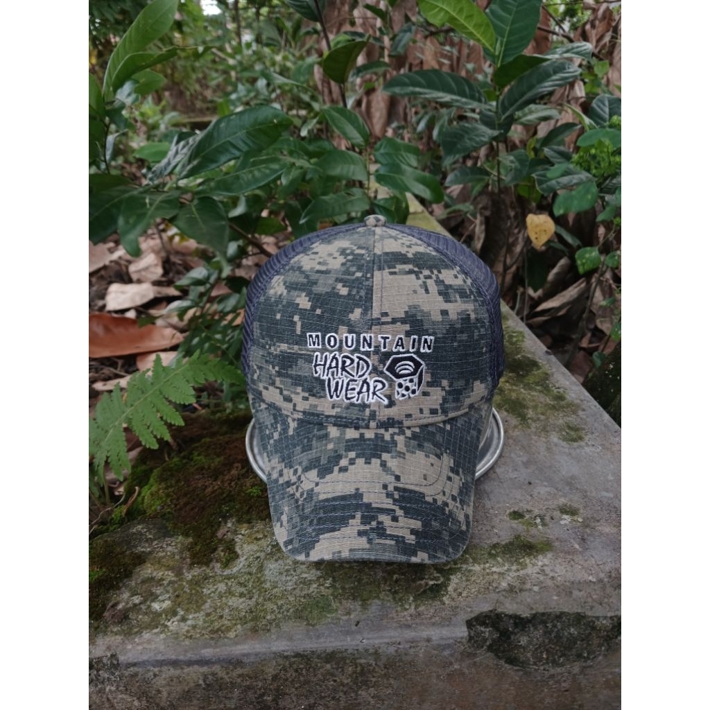 Mountain Hardwear Digital Camo Trucker Hat