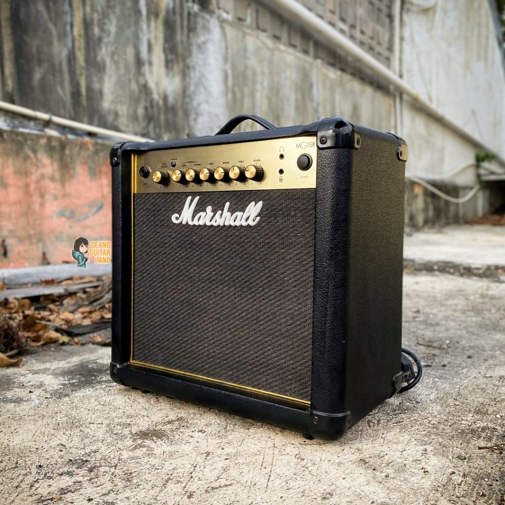 Marshall MG15R Guitar Combo Amplifier 15 Watt