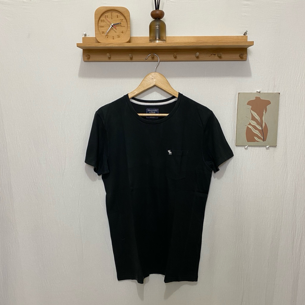 kaos tshirt Abercrombie & Fitch original size S