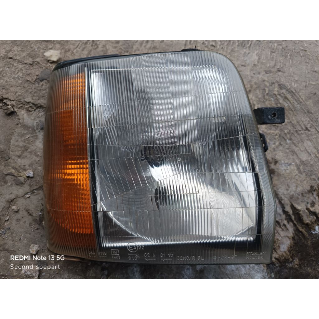 Headlamp Karimun kotak (RH)Kanan