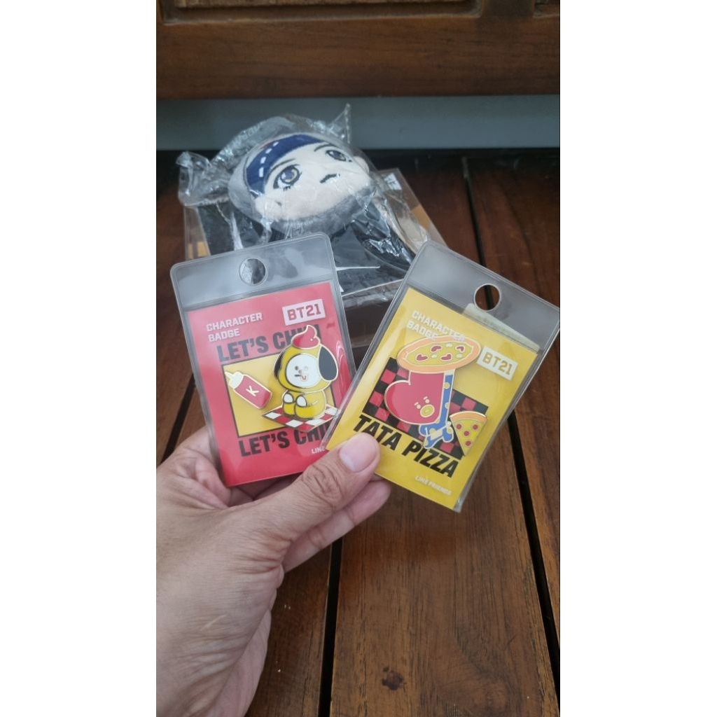 MERCHANDISE TINY TAN BT21 BTS