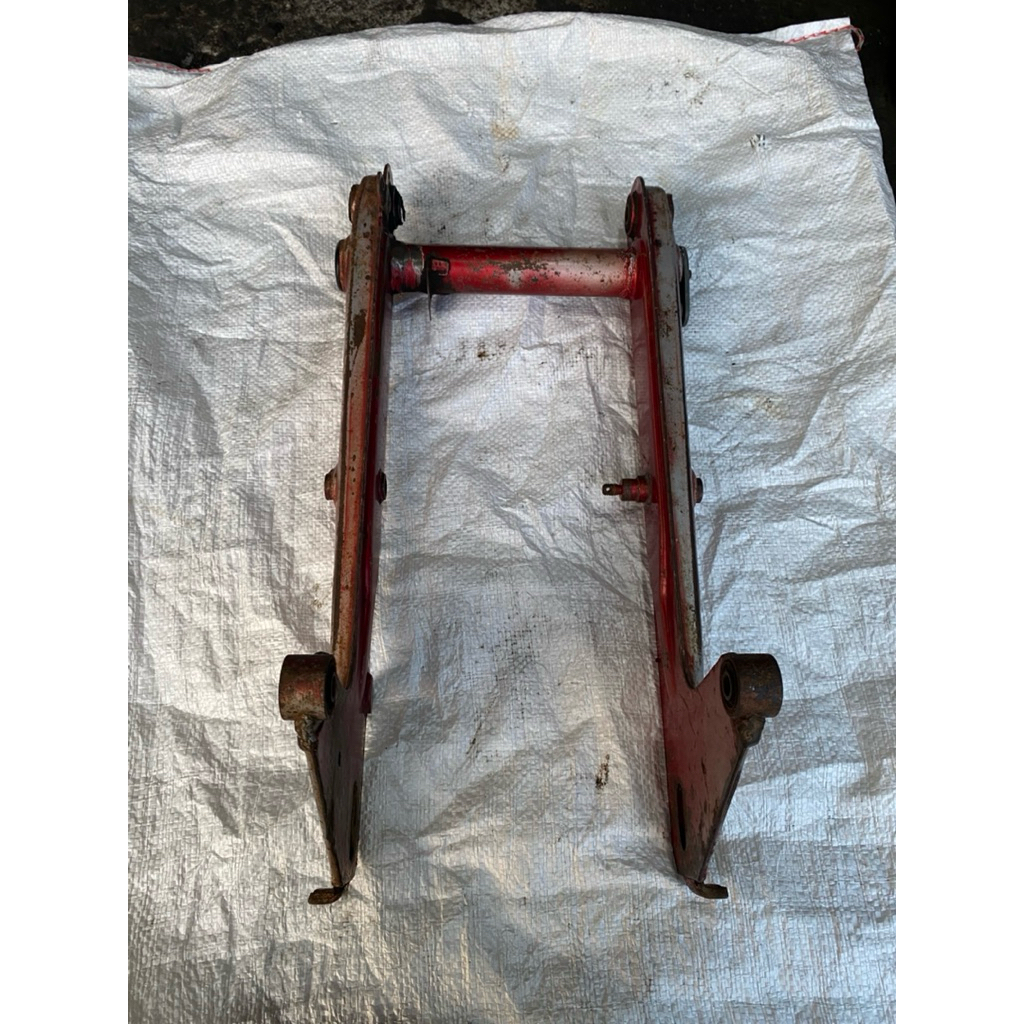 swing arm lengan ayun l2 super L2G L2SN YB100 original copotan