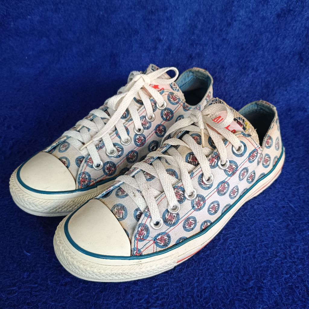 Sepatu Converse X The Who