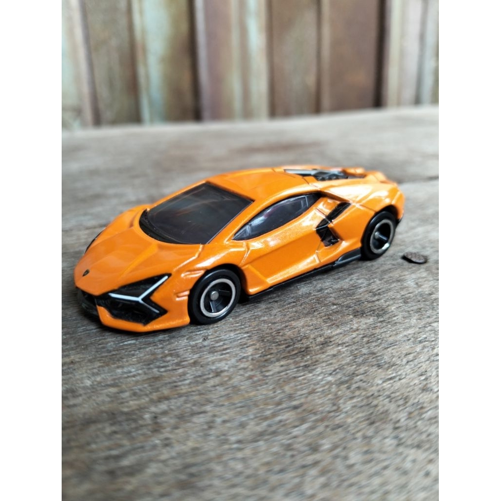 tomica loose LAMBORGHINI REVUELTO