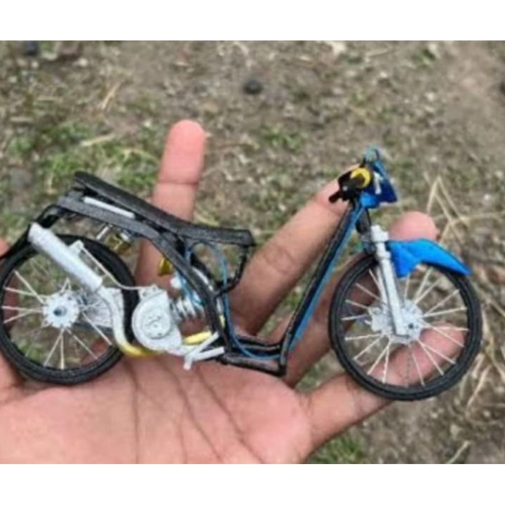 miniatur motor drag unik Honda beat karbu roda bisa berputar scala1:16
