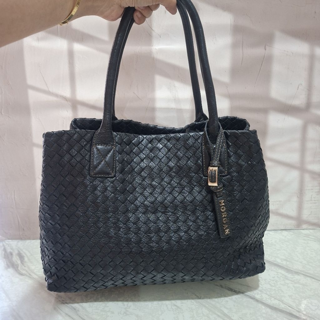 Tas Tote Anyam Morgan Black