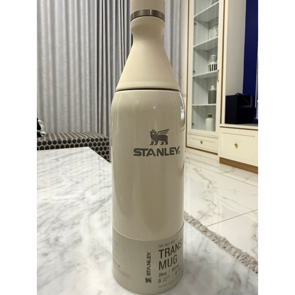 stanley tumbler bowling beige putih krem 20oz ORI 100%