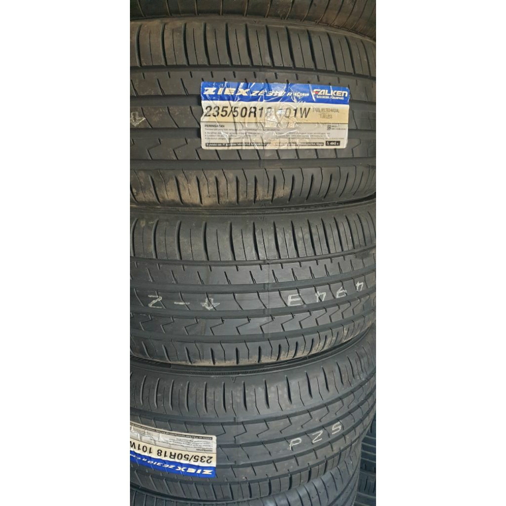 falken 235 50 R18
