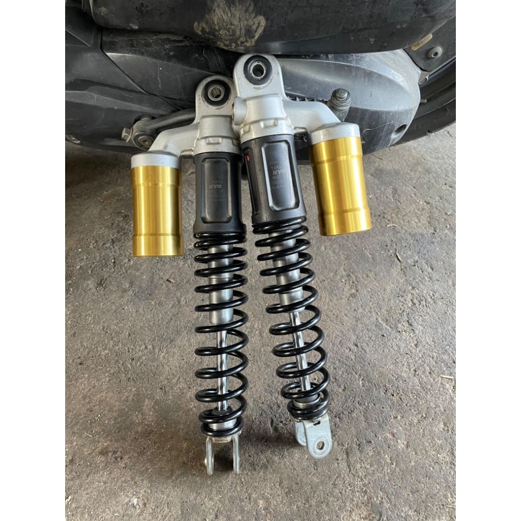 shock nmax old tabung