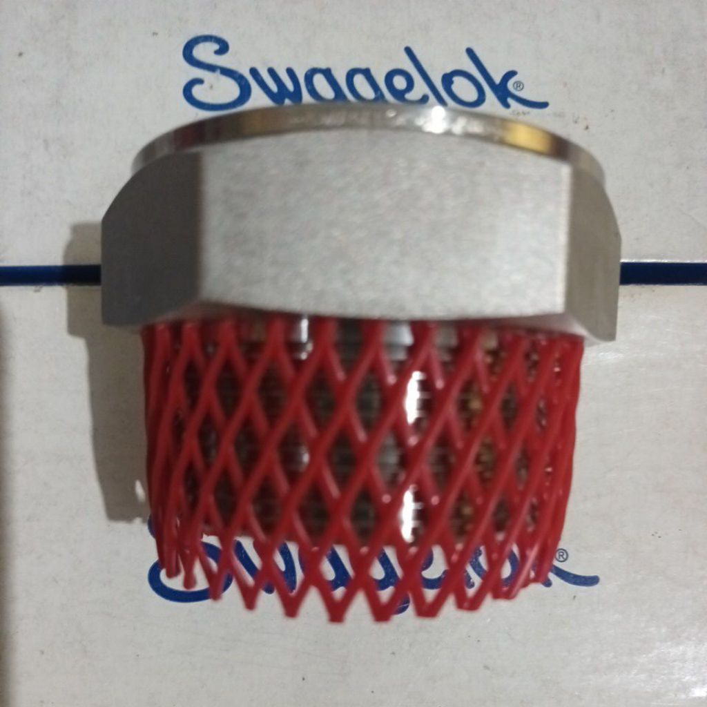 pipe plug swagelok 2 inc male npt ss 316 ss-32-p