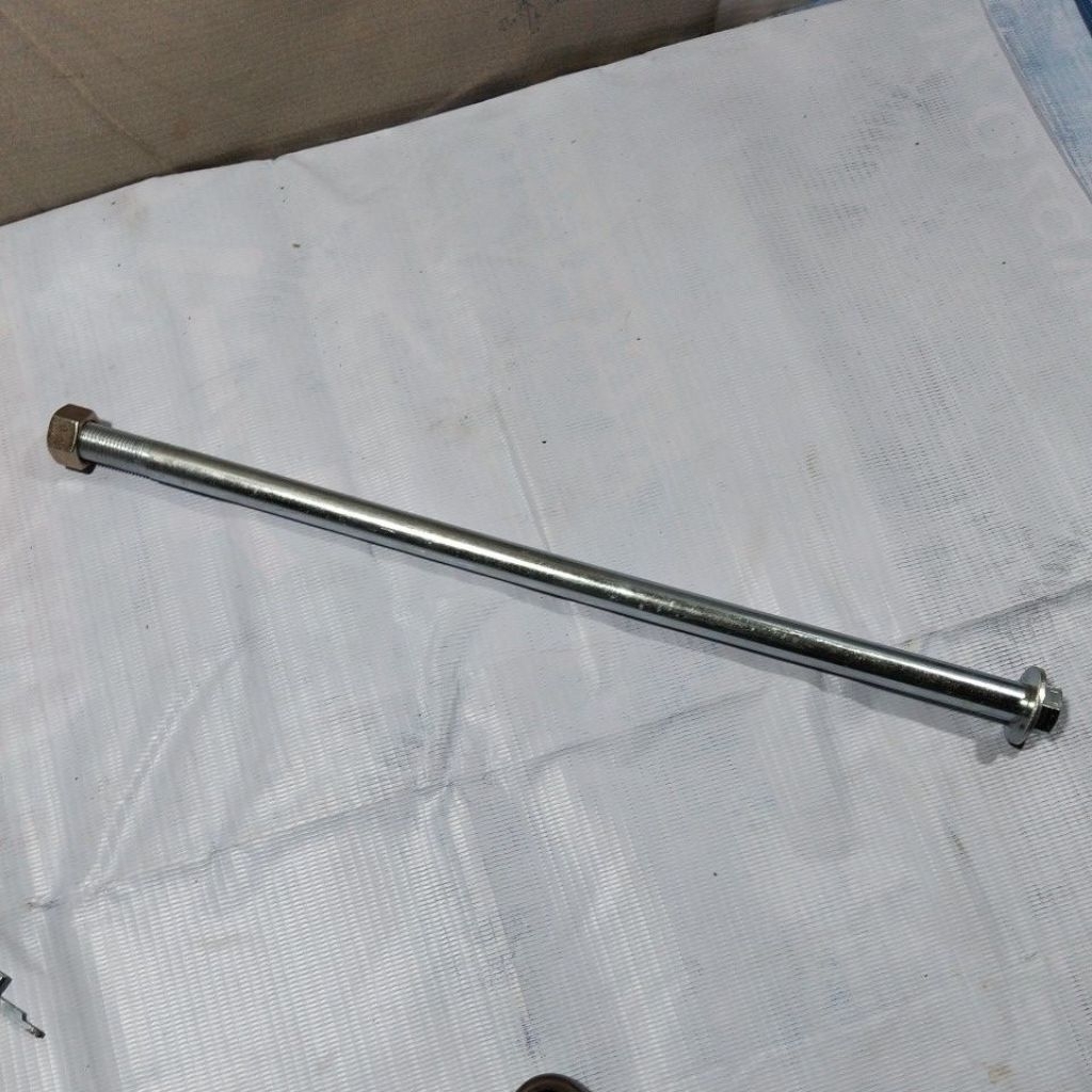 as roda belakang diameter 12mm.panjang 30cm / as SUPERTRAC