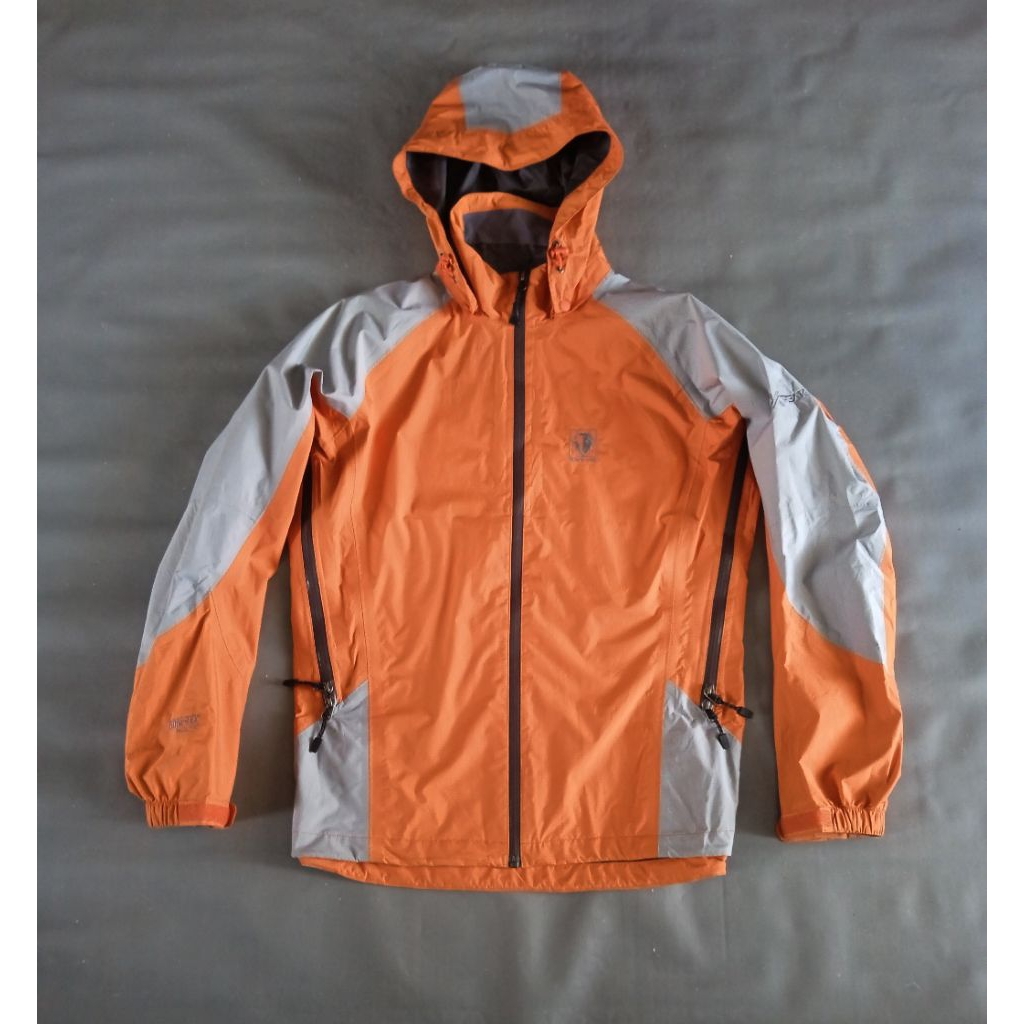 JAKET BLACK YAK GORETEX GORPCORE