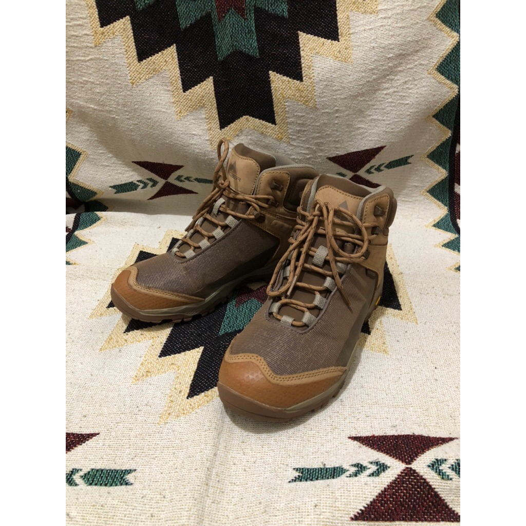 (HARGA NET / PAS) EIGER LORA MC  HIKING BOOTS SIZE 40 BROWN / EIGER / SEPATU / SEPATU GUNUNG / SEPAT