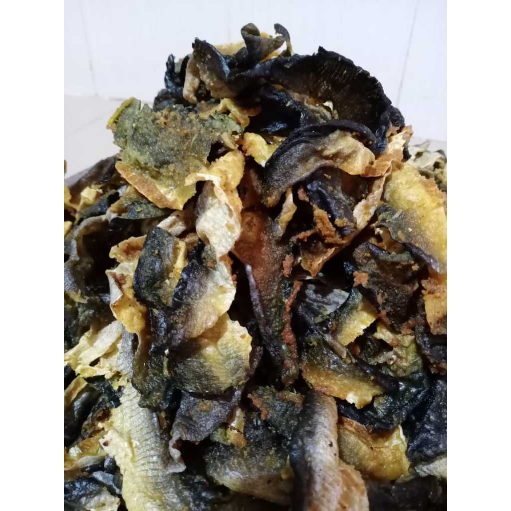 1/2 kG PABRIK ALUMAN KULIT IKAN SALMON LOKAL,  KRUPUK IKAN SALMON LOKAL, RAMBAK KULIT IKAN SALMON LO