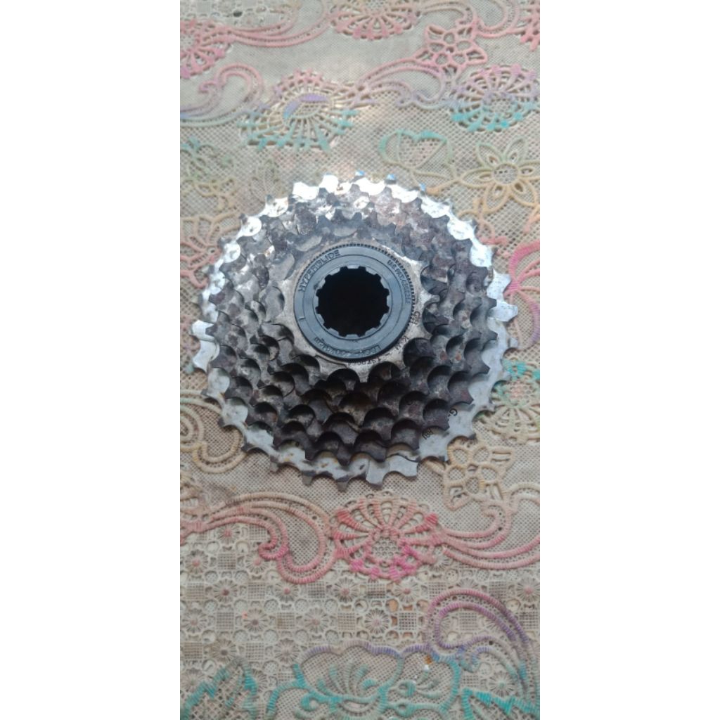 sproket 7 speed merek shimano hyperglide