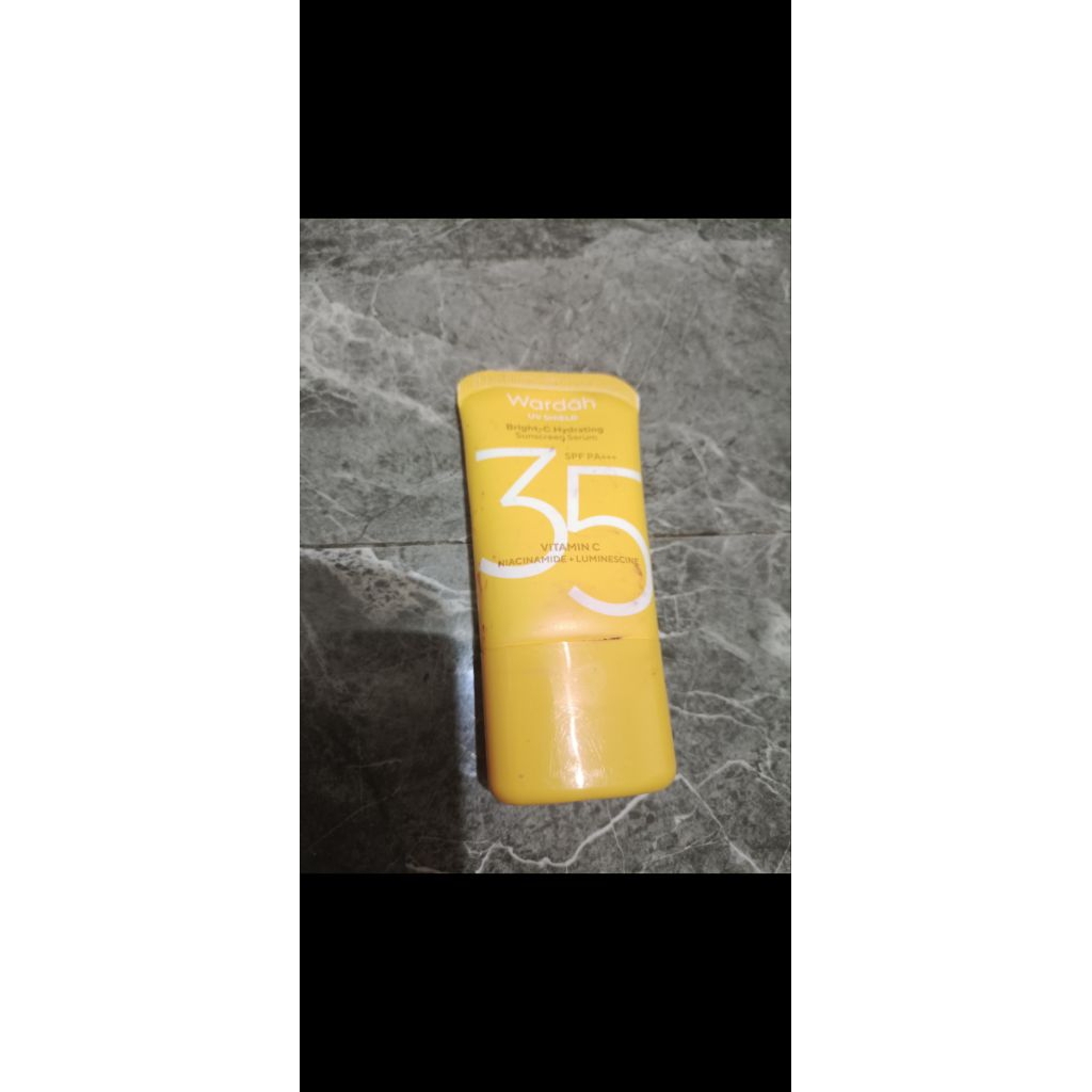 Wardah Sunscreen Bright C Hydrating Preloved