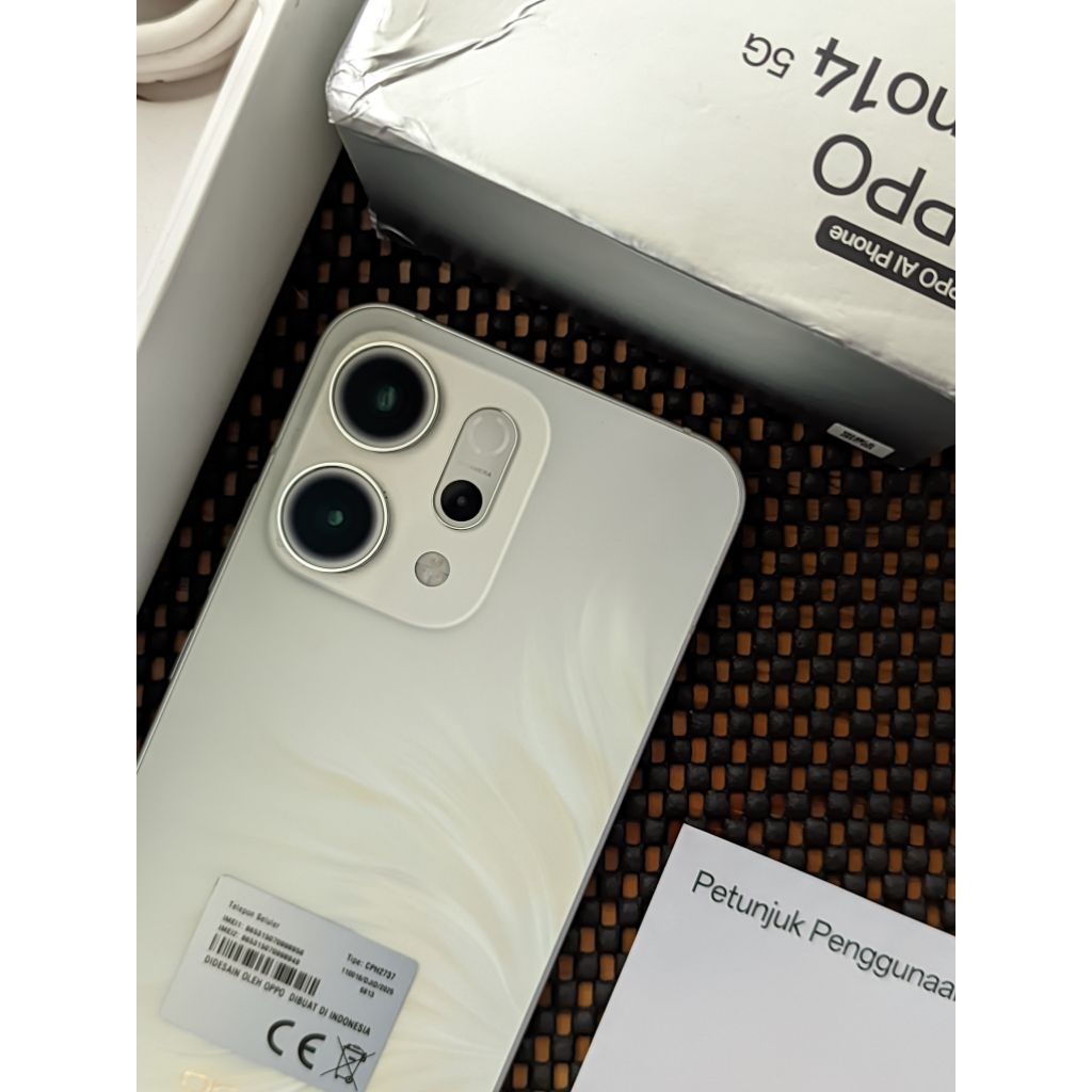oppo reno 14 5G 12/256 Gb