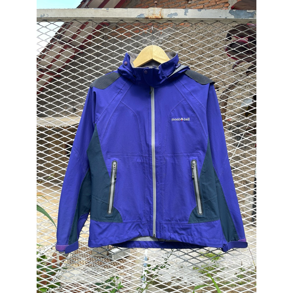 OUTDOOR JACKET MONTBELL