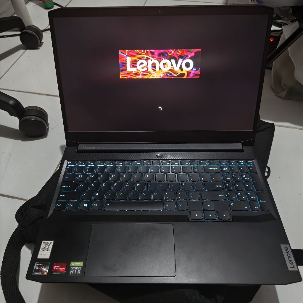Lenovo IdeaPad Gaming 3 15ACH6 RTX 3050 Ryzen 5 5600H - 16GB RAM / 1TB SSD 165Hz 100% sRGB (Bekas, U