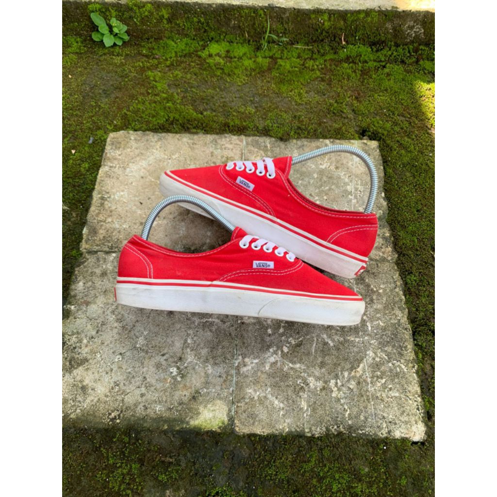 VANS AUTHEN RED CABE SIZE 39