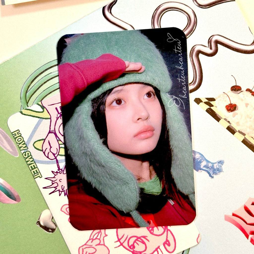 hearteuhearteu — [READY STOCK] NEWJEANS / NJZ / MHDHH Pham Hanni Official Photocard from POB YES24 e