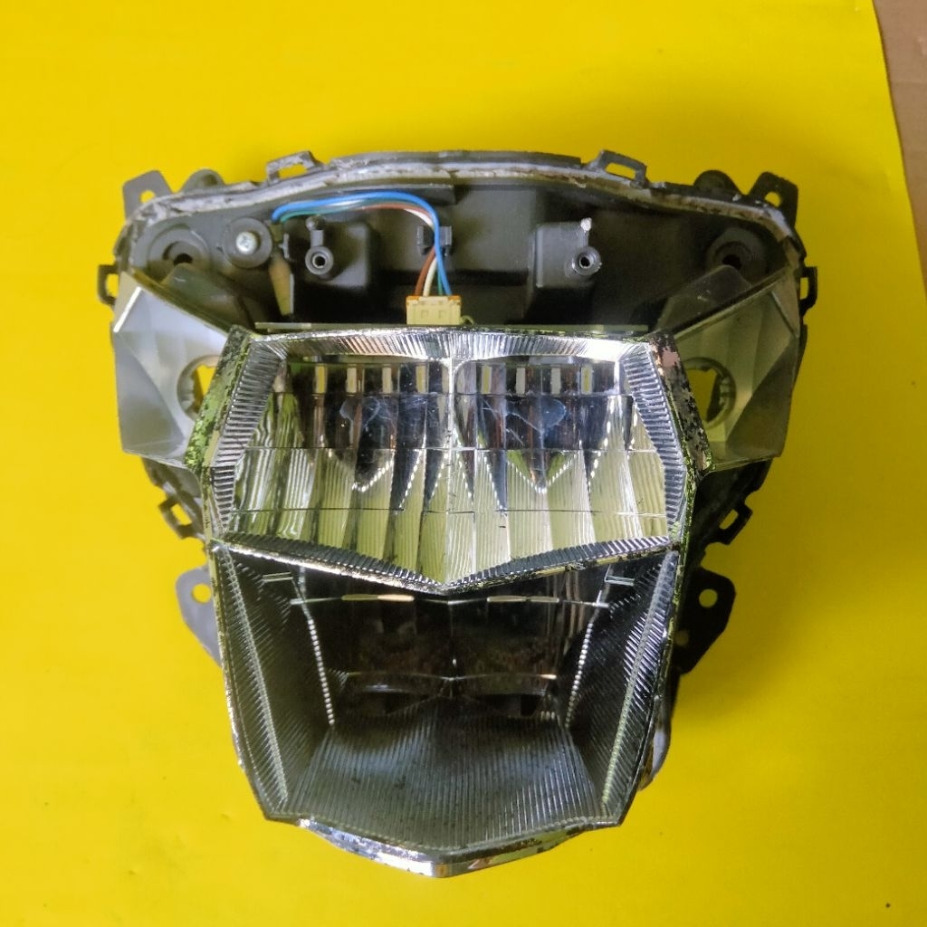 Reflektor Lampu Depan Satria Fu Injeksi Fu Fi Original
