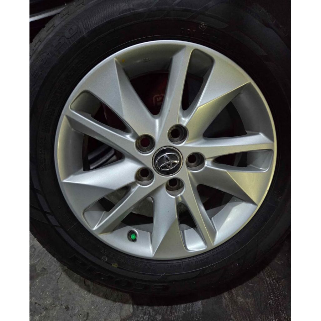 Velg Ban Serep Cadangan Toyota Innova Reborn R16