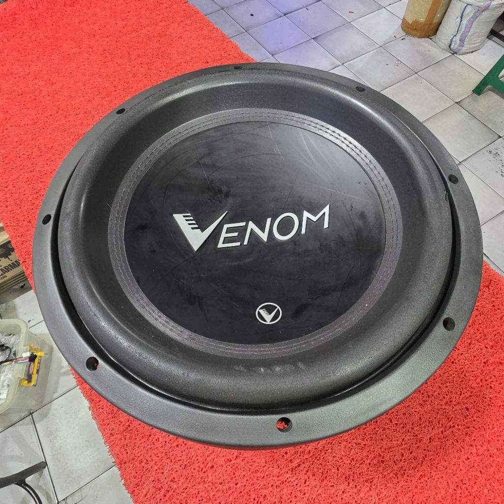 Subwoofer VENOM VX 1112 W Double Coil Subwoofet VENOM 12 in bekas