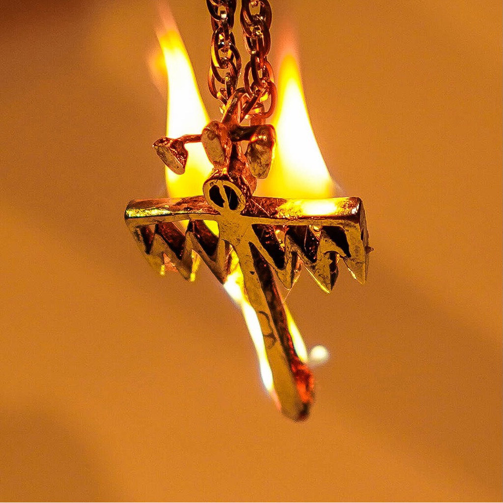 Alipjon Logo Pendant