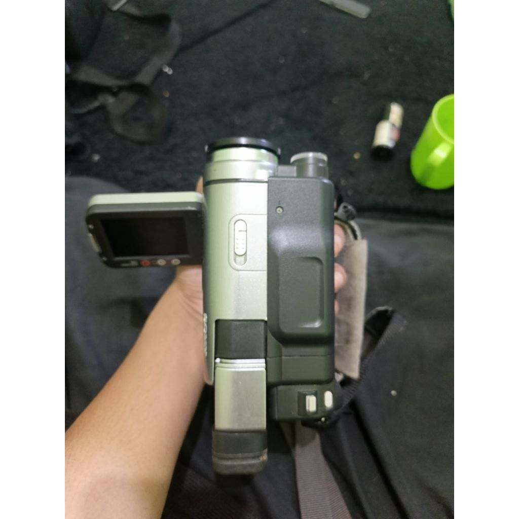 Sony DCR TRV285E