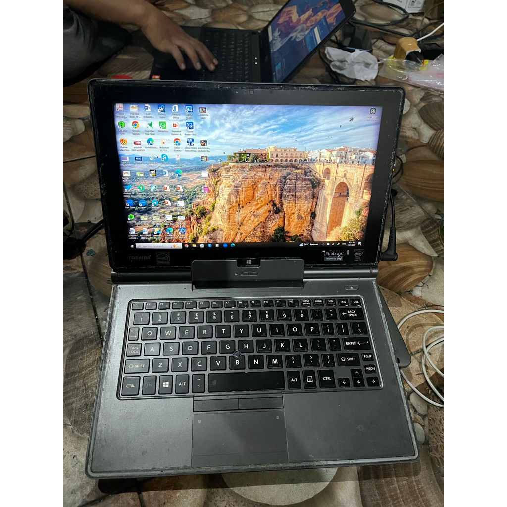 laptop toshiba portege Z10t-A intel core i5-4210Y minus
