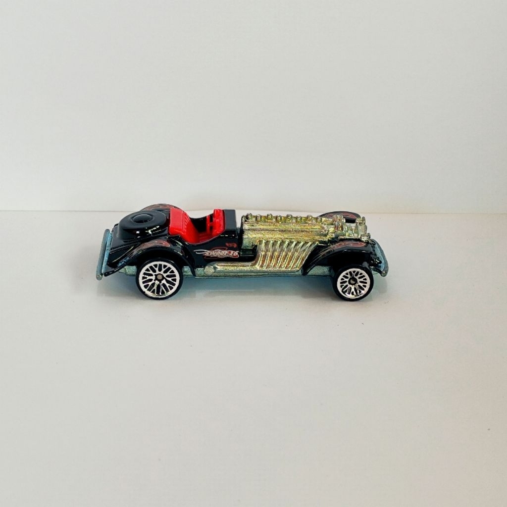 HOTWHEELS / HOT WHEELS SWEET 16