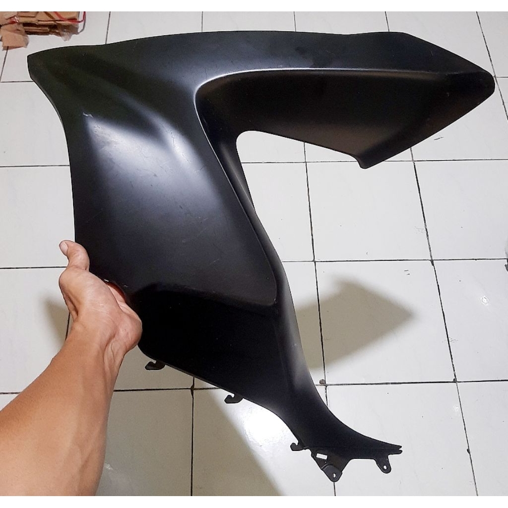 cober sayap depan kiri honda pcx 160 gen 1 ori