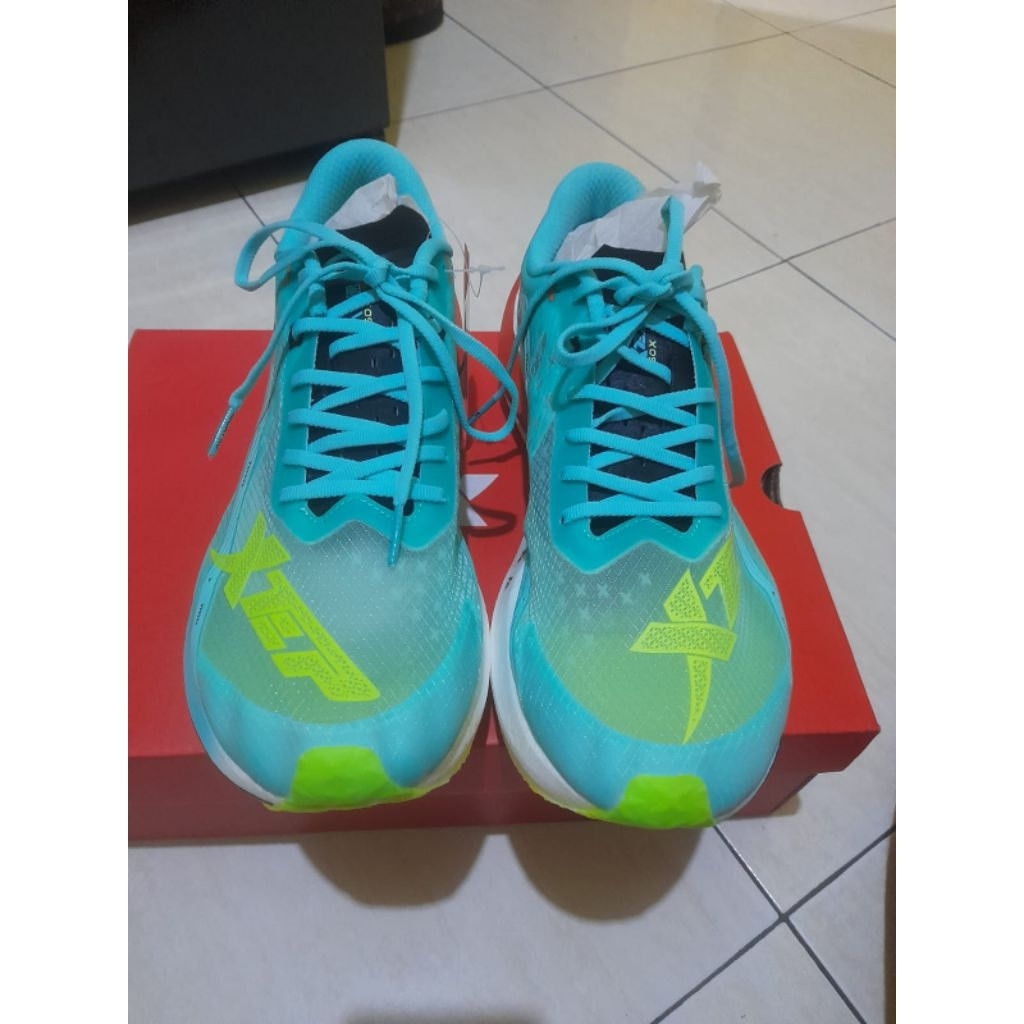 Sepatu Running Xtep 160X Pro 42