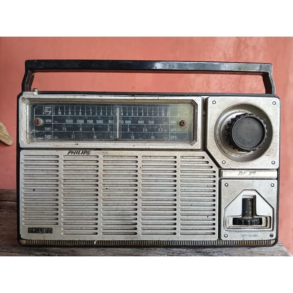 radio Philips jadul 2 band SW MW lawas utuh pajangan vintage