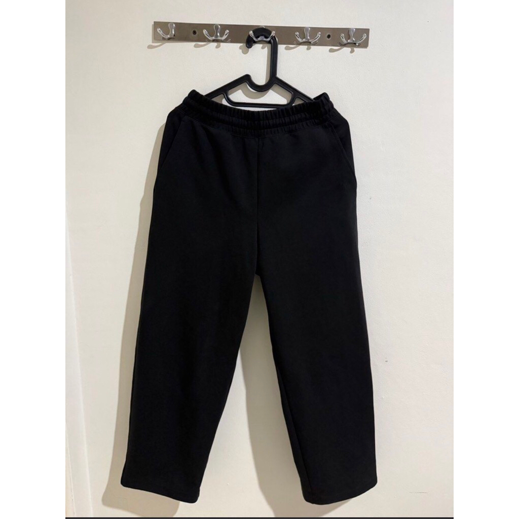 Uniqlo Sweatpants C
