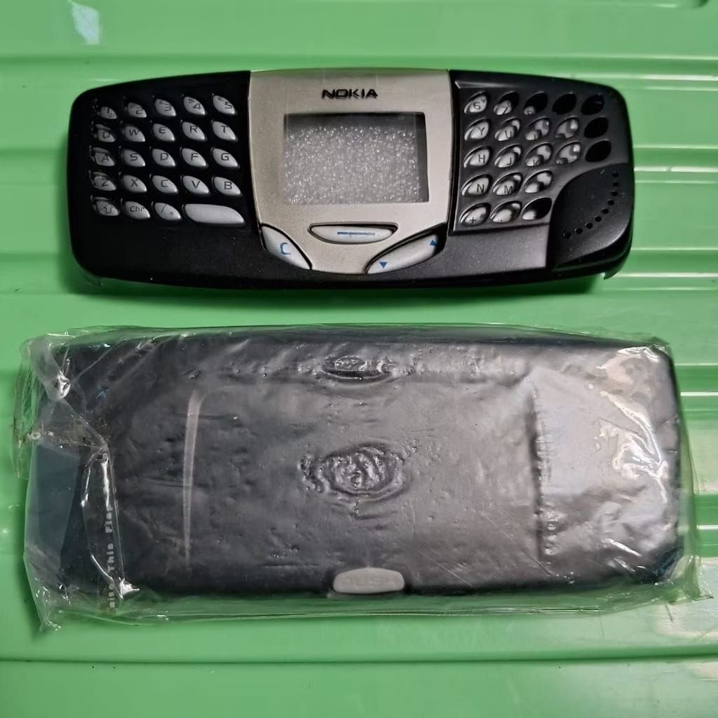 kesing henpon jadul Nokia