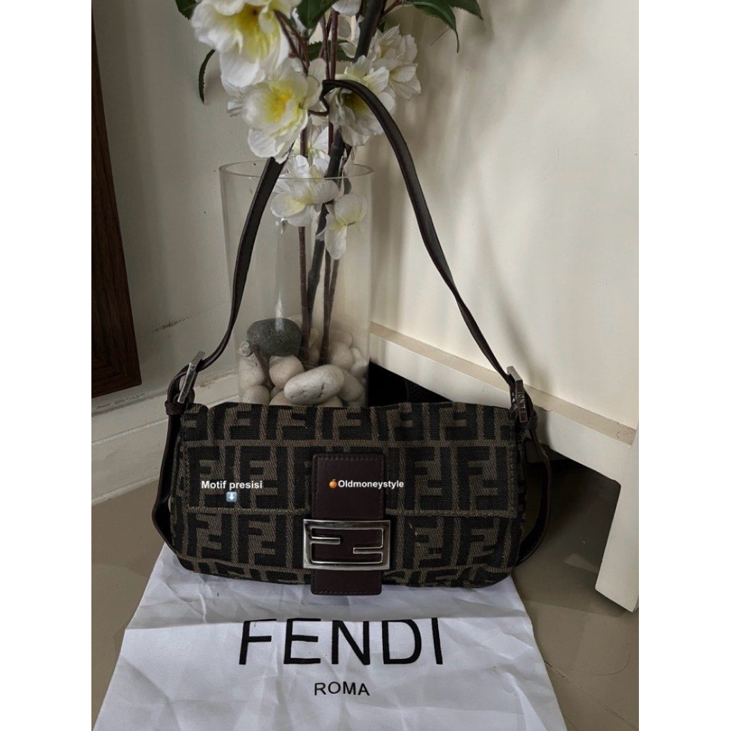 Fendi baguette