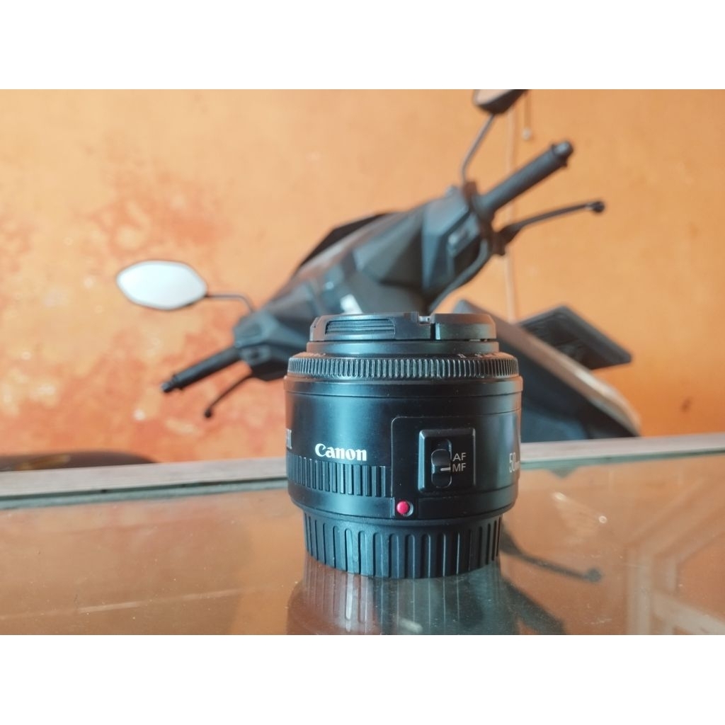 lensa Canon fix 50mm