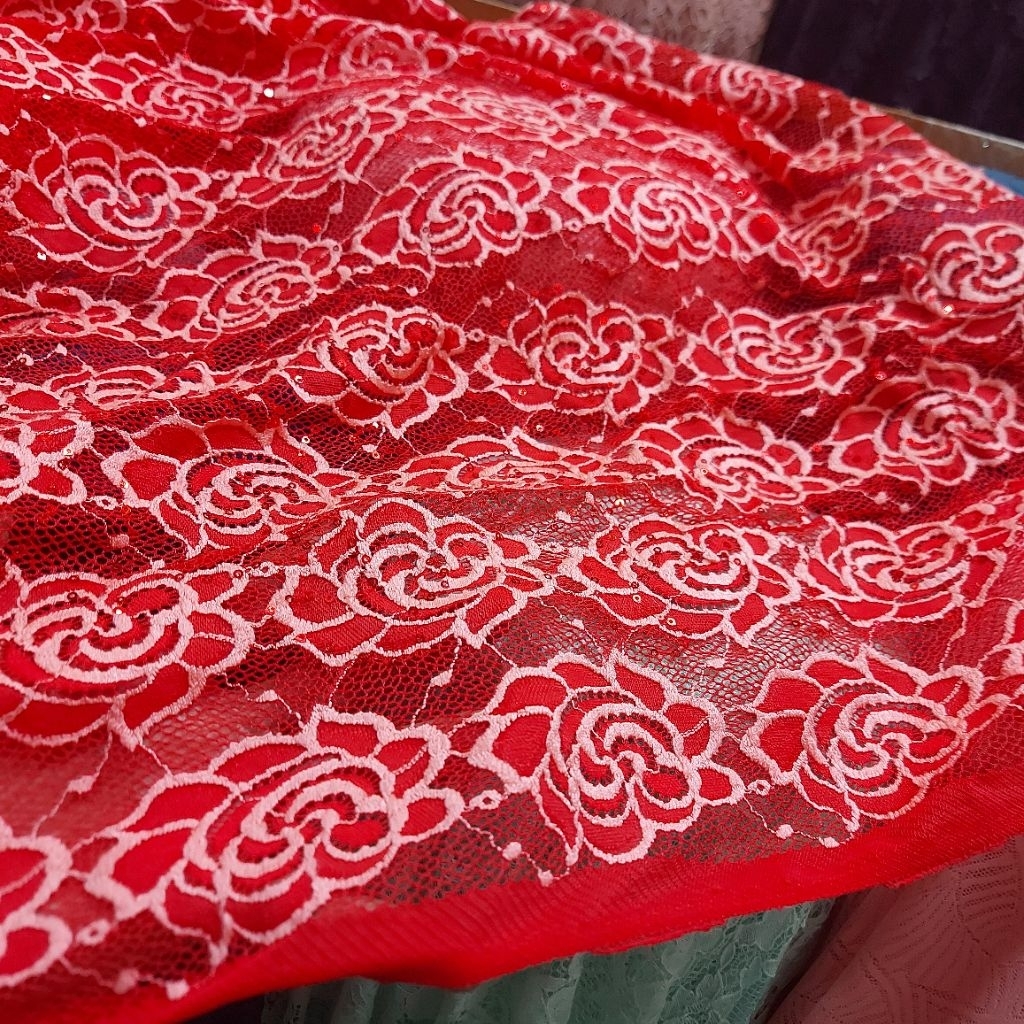 kain brokat premium  - kain brokat street  - kain brokat kebaya  - kain brokat payet ( merah) AT