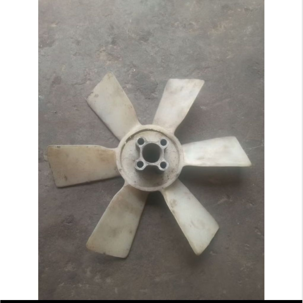 Kipas Radiator Suzuki Carry Futura PNP Carry 1.0 Katana Original